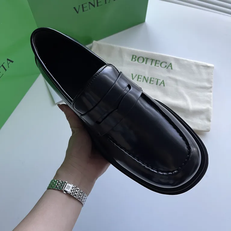 Bottega Veneta Shoe 